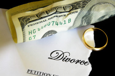 How to Determine and Collect Spousal Support in a Divorce