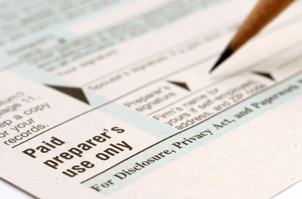 10 Things You Should Know Before Hiring A Tax Preparer