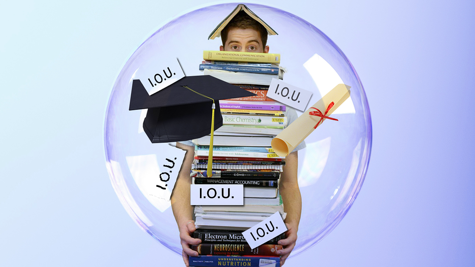 How to Make your Student Loan Work for you at Tax Time