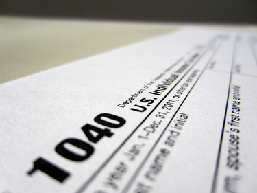 Filing Taxes: Federal Tax Form 1040