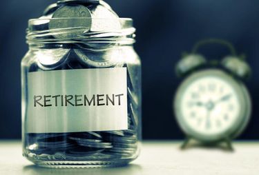 Choosing Between Stocks Or Bonds For Retirement